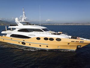 MARINA WONDER - Gulf Craft Majesty 125 - 5 Cabins - French Rivera - Monaco - Cannes - St Tropez