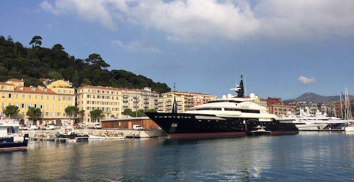 Charter a luxurious super yacht in Nice