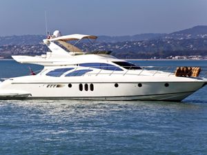 SO CHIC - Azimut 62 E Fly - Day Charter - Golfe Juan - Cannes - Antibes - St Tropez