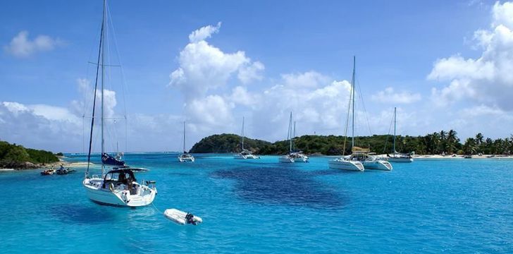 Grenadines Catamaran